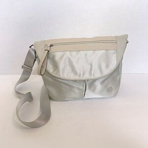 DoTerra convertible Crossbody Bag silver grey